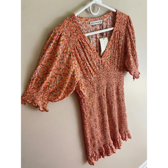 Faithfull The Brand NWT Margherita Mini Dress Sold out on Revolve Size US 6 - Picture 5 of 13